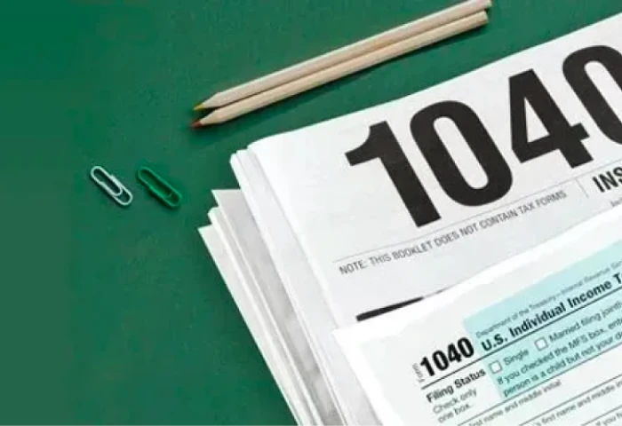 The difference between Form 1040 and Form 1040NR Form 1040